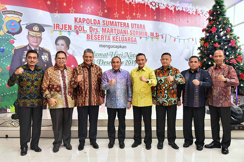 open-house-natal-kapolda-sumut-gubernur-dan-forkopimda-berkunjung-mempererat-silaturahmi-6